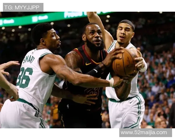 骑士与凯尔特人G3第一节精彩回放分析与战术解读