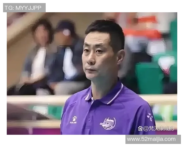 两方位崩塌致惨败，从世俱杯巅峰到当下谷底，陈方执教合格吗？